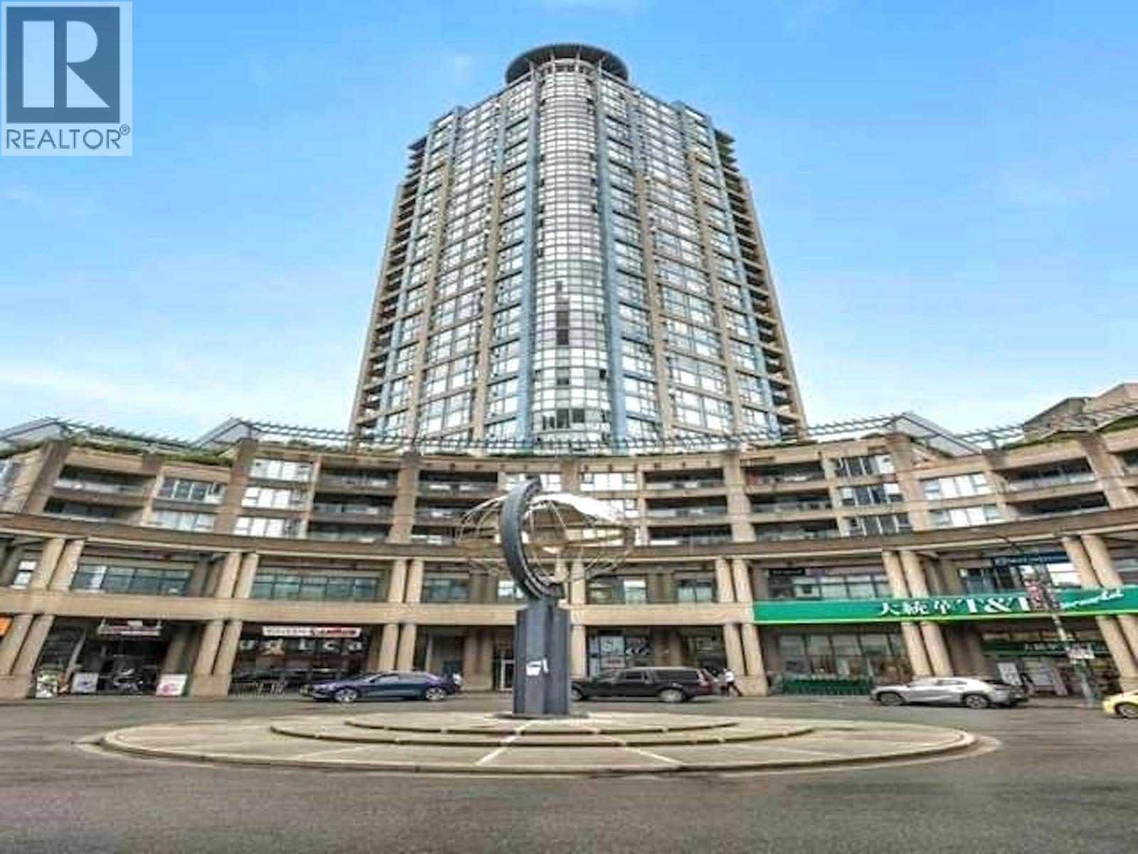 1101 183 KEEFER PLACE