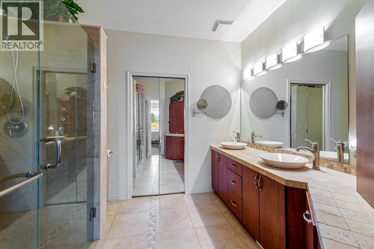 13 3888 Gallaghers Pinnacle Way, Kelowna