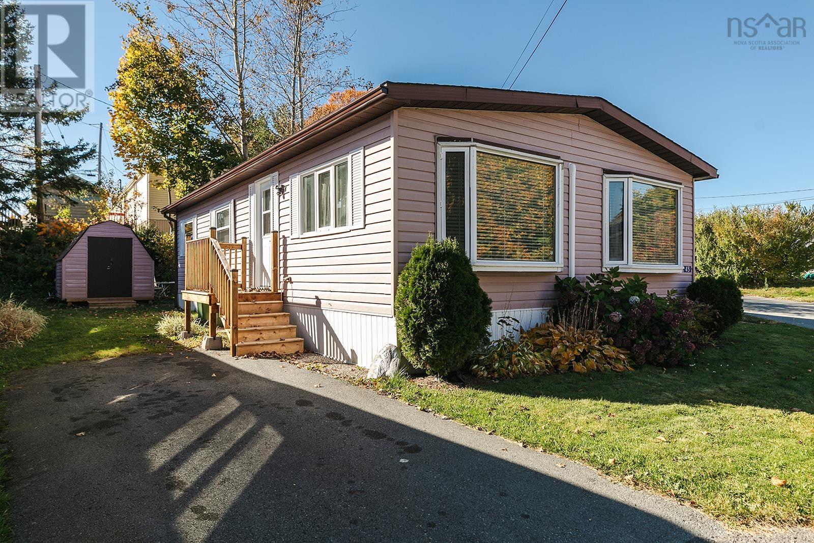 Property 11 of 37 of 45 Mulgrave Lane