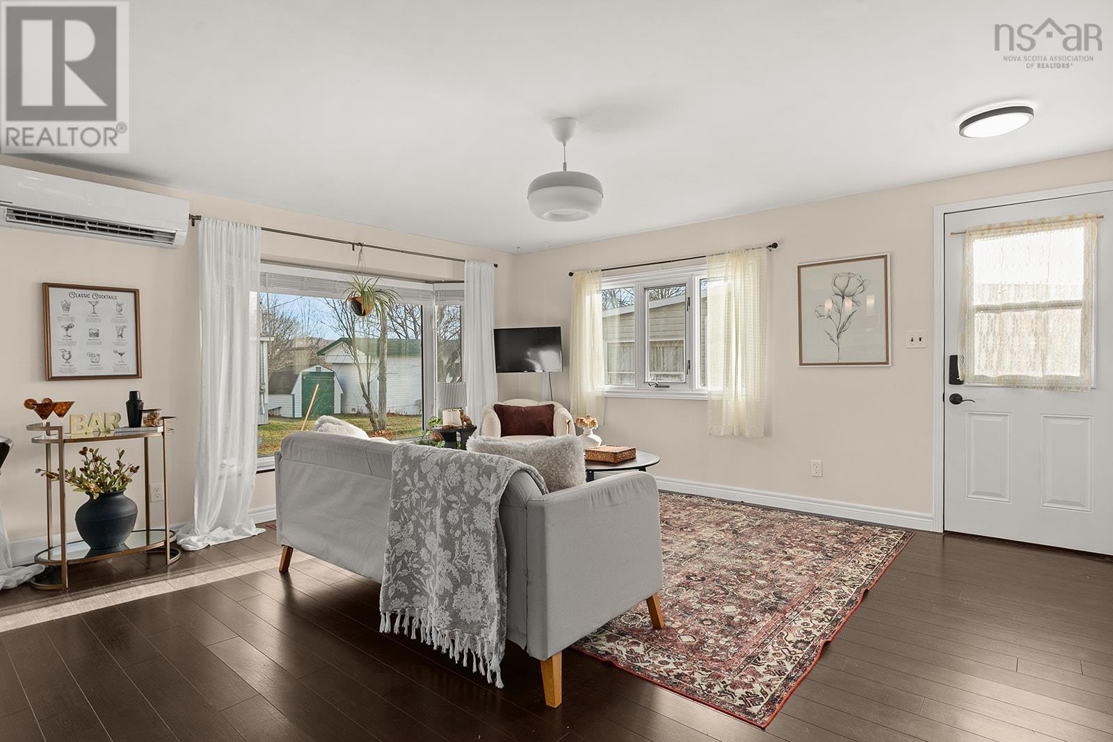 Property 25 of 37 of 45 Mulgrave Lane