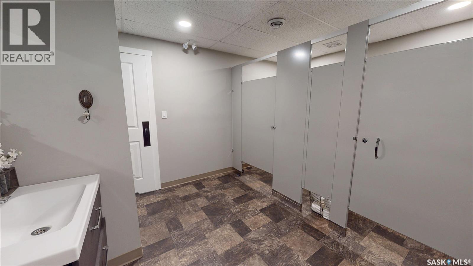 616 Gordon STREET — photo 22