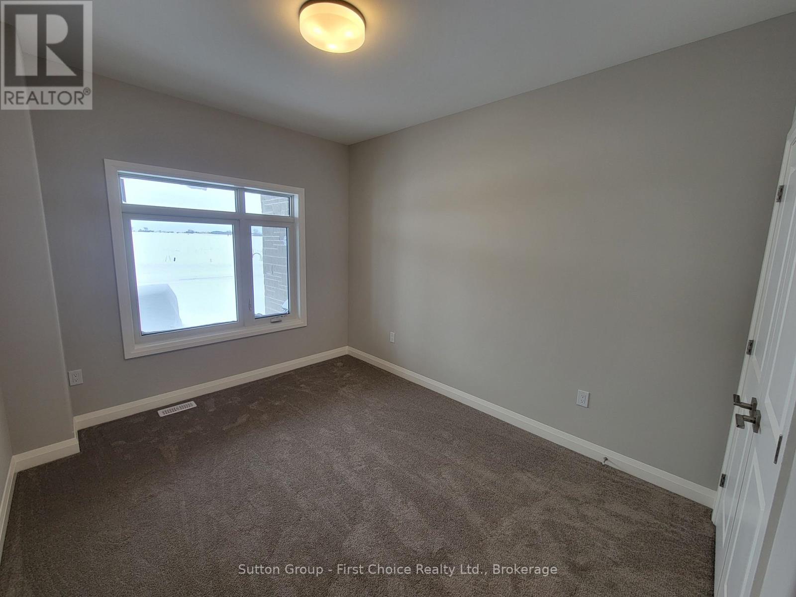 119 ROWE AVENUE - 11