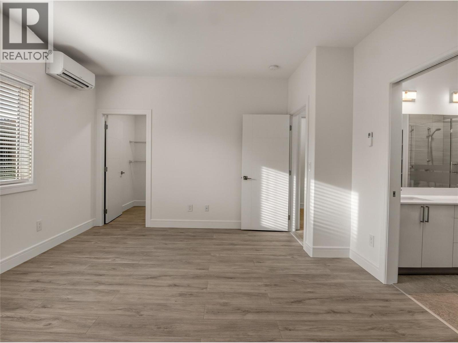  1723 Treffry Place, Summerland