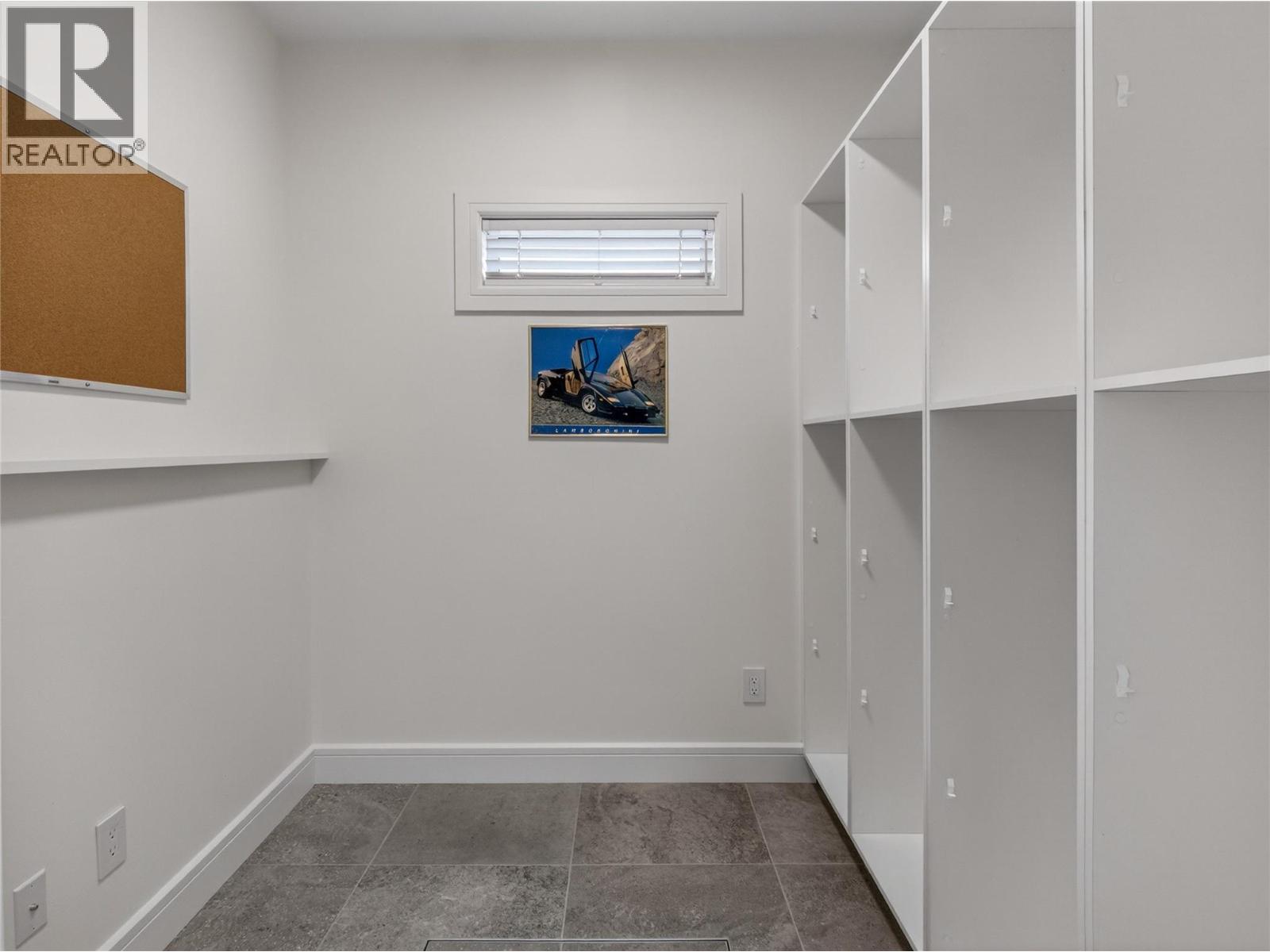  1723 Treffry Place, Summerland