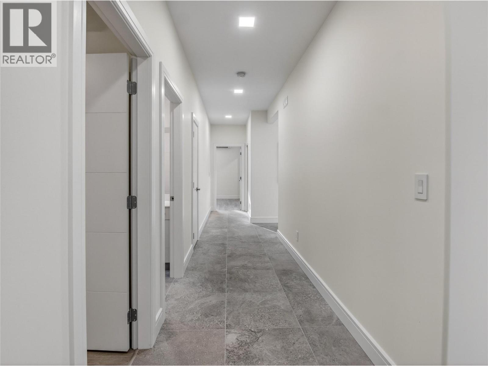  1723 Treffry Place, Summerland