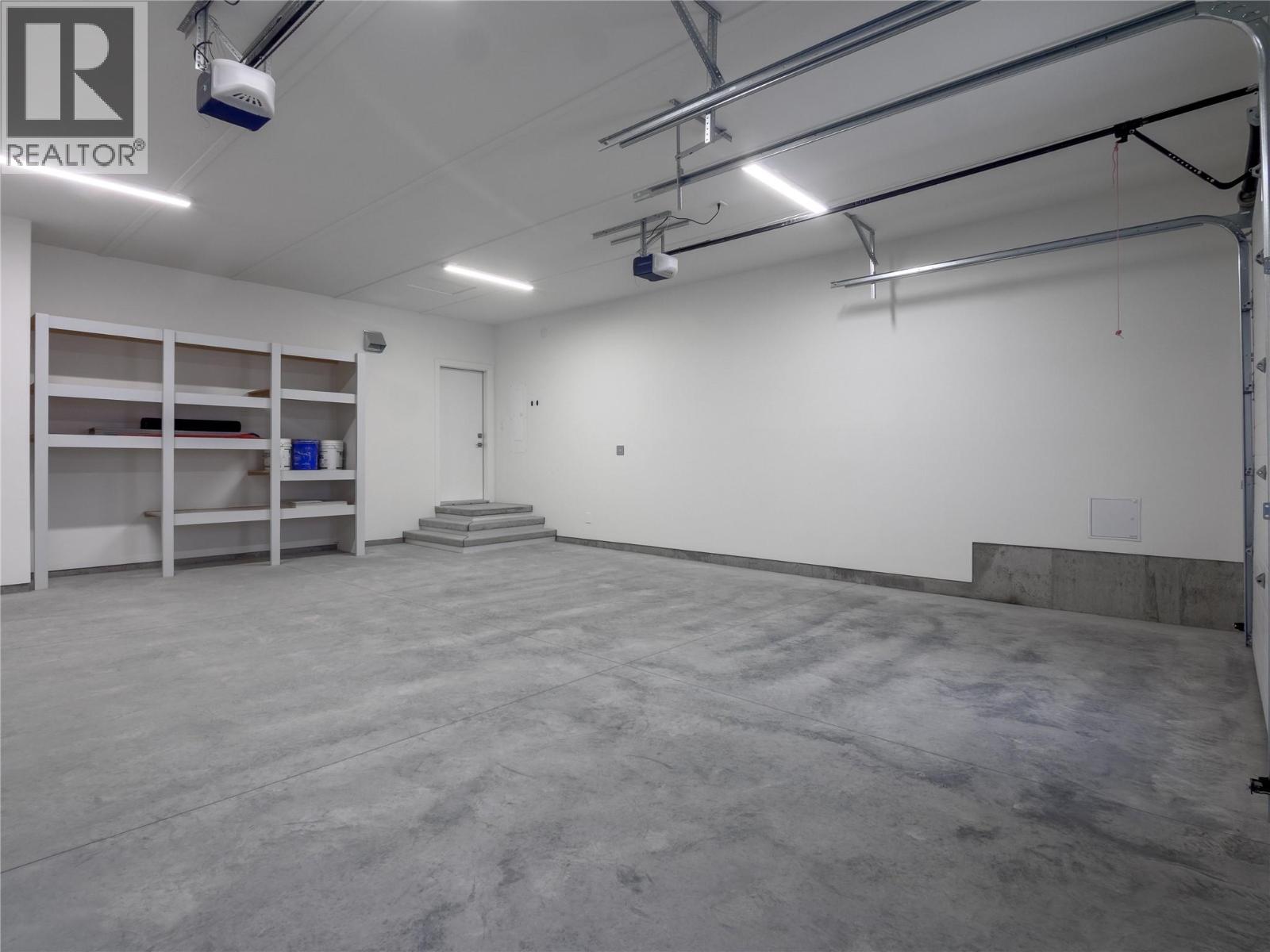  1723 Treffry Place, Summerland