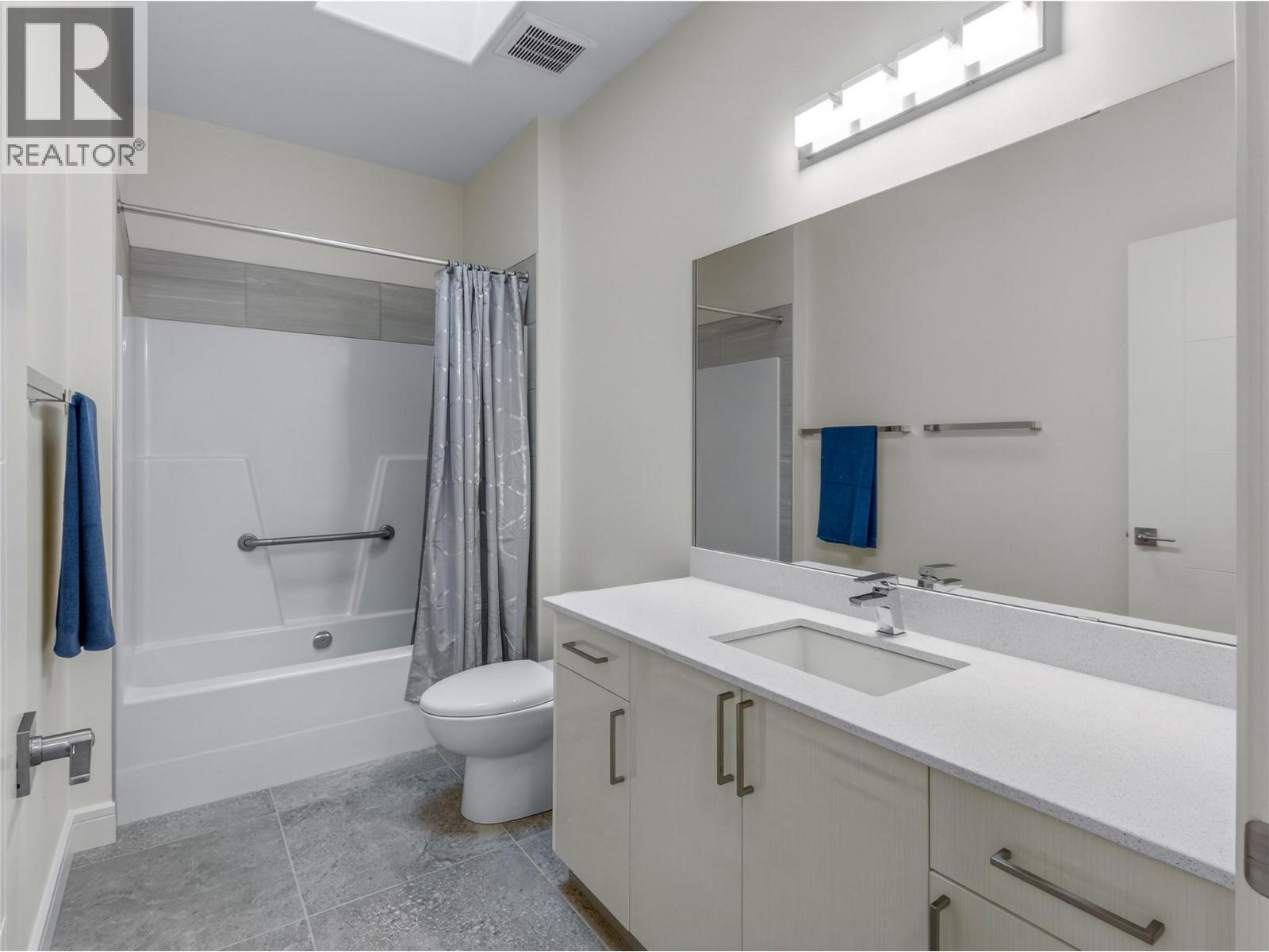  1723 Treffry Place, Summerland