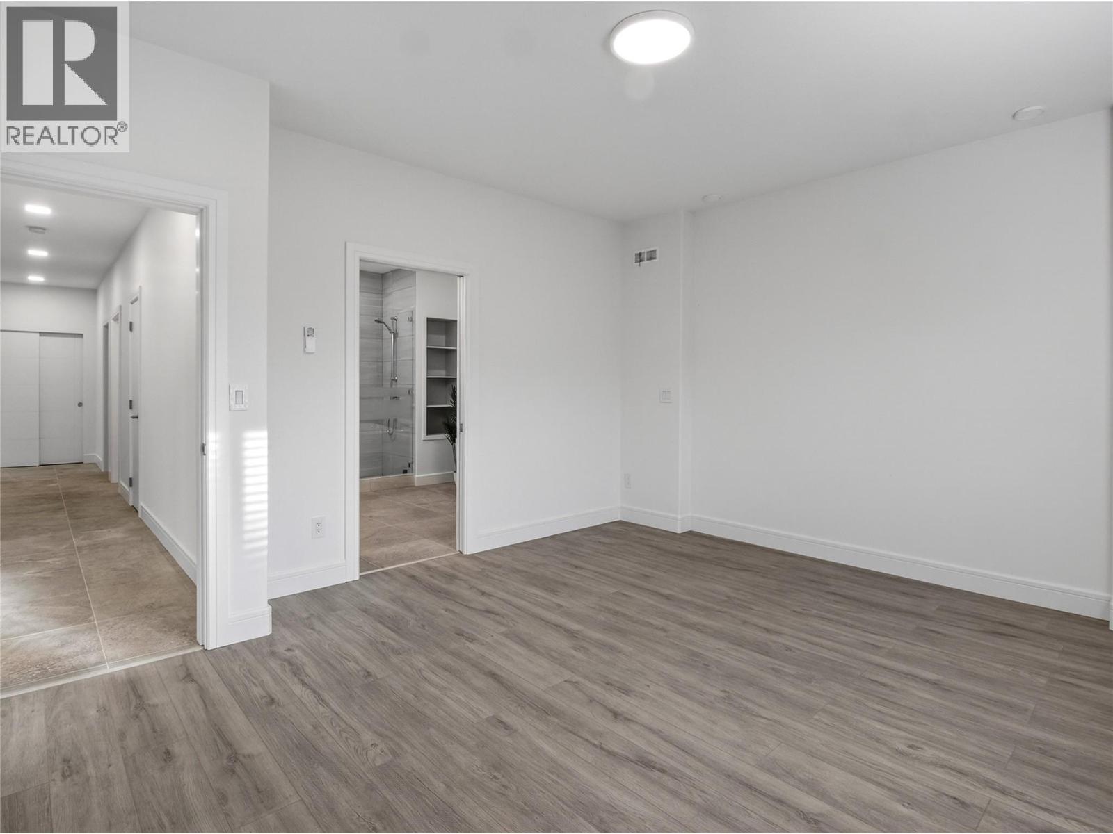  1723 Treffry Place, Summerland