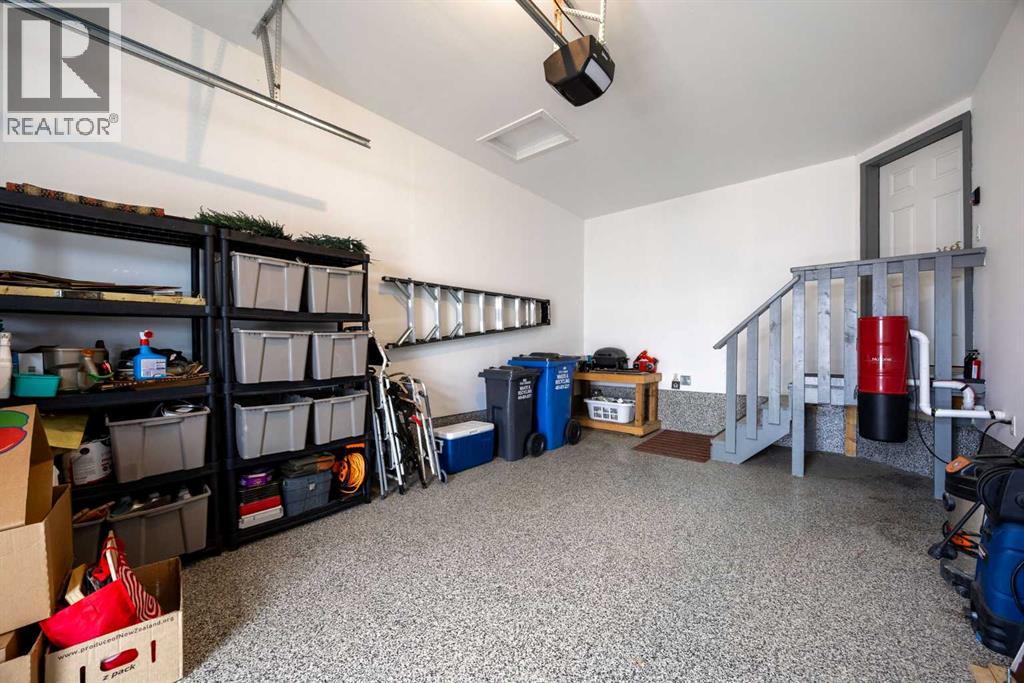 84 Riviera Court, Cochrane