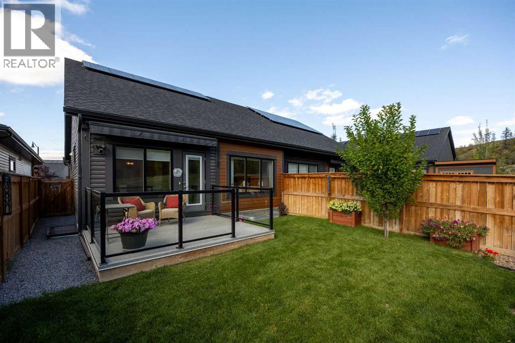 84 Riviera Court, Cochrane