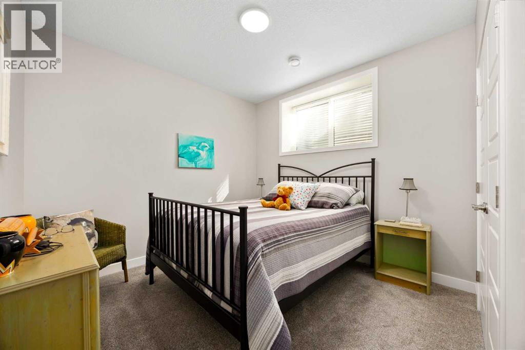 84 Riviera Court, Cochrane