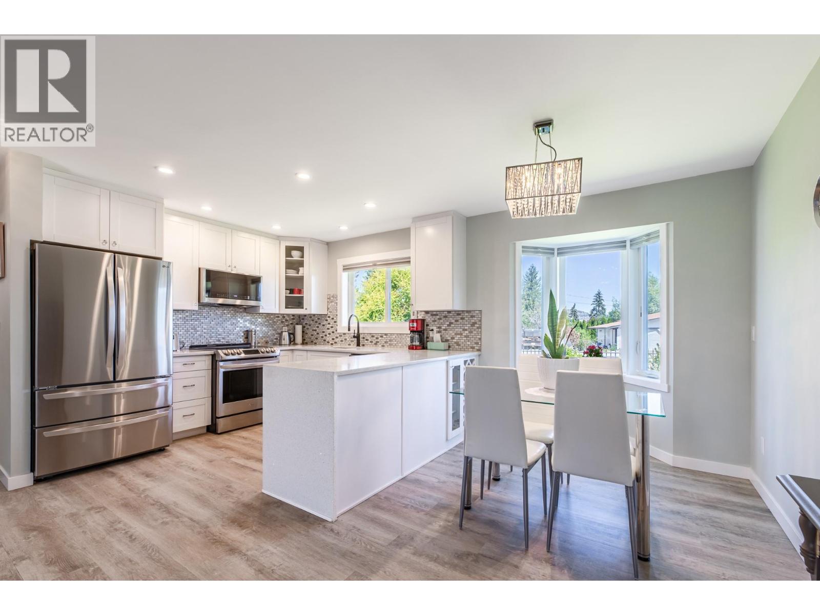 10105 Prairie Valley Road, Summerland