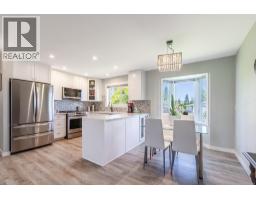 10105 Prairie Valley Road, Summerland