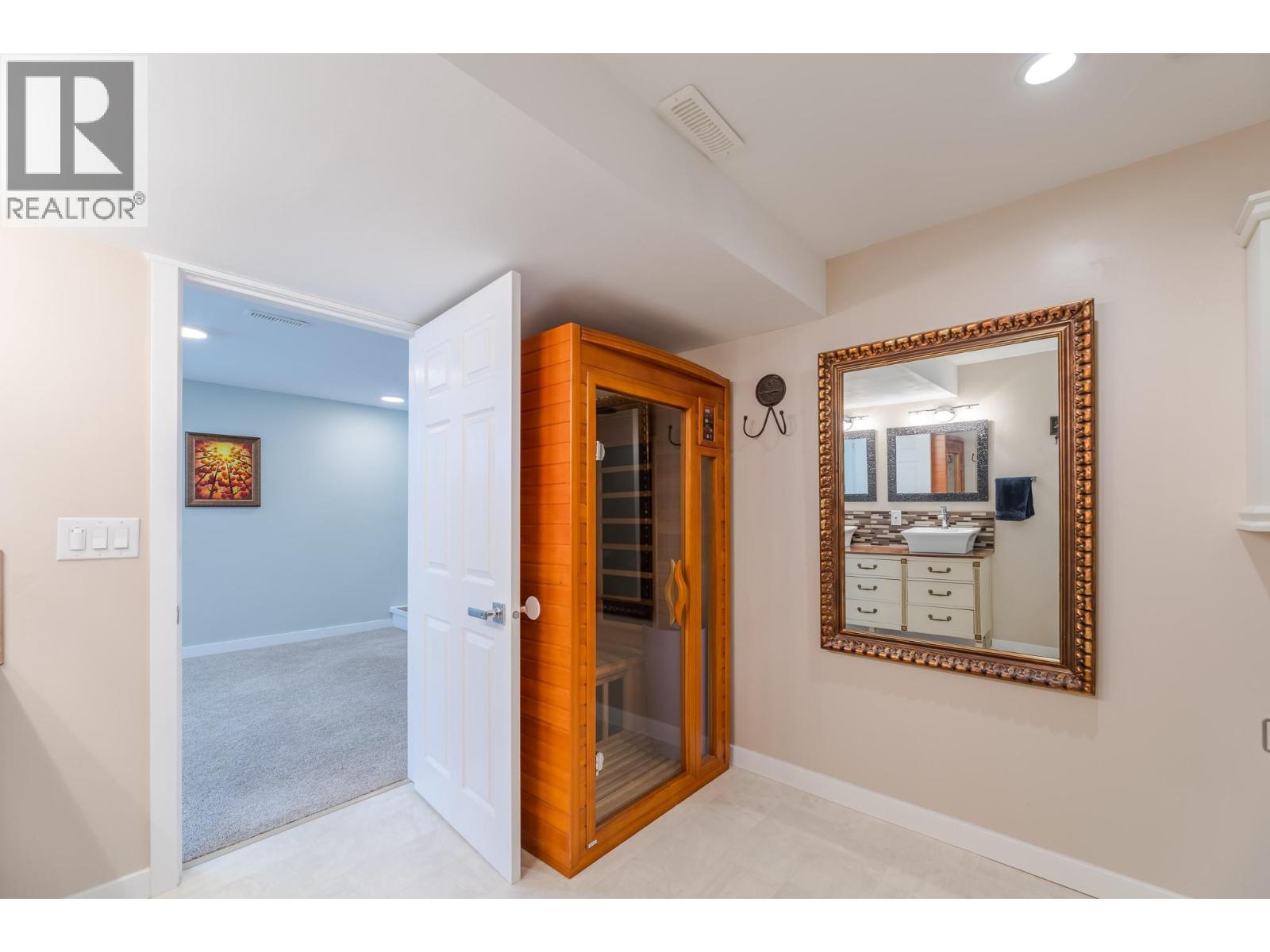 10105 Prairie Valley Road, Summerland