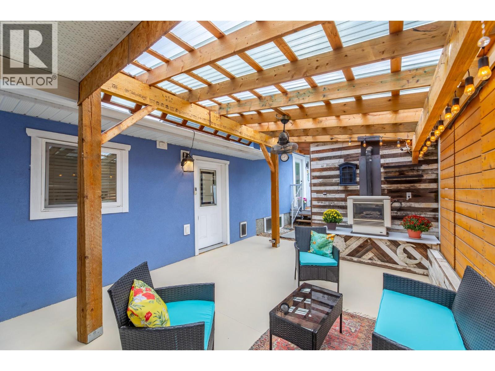 10105 Prairie Valley Road, Summerland