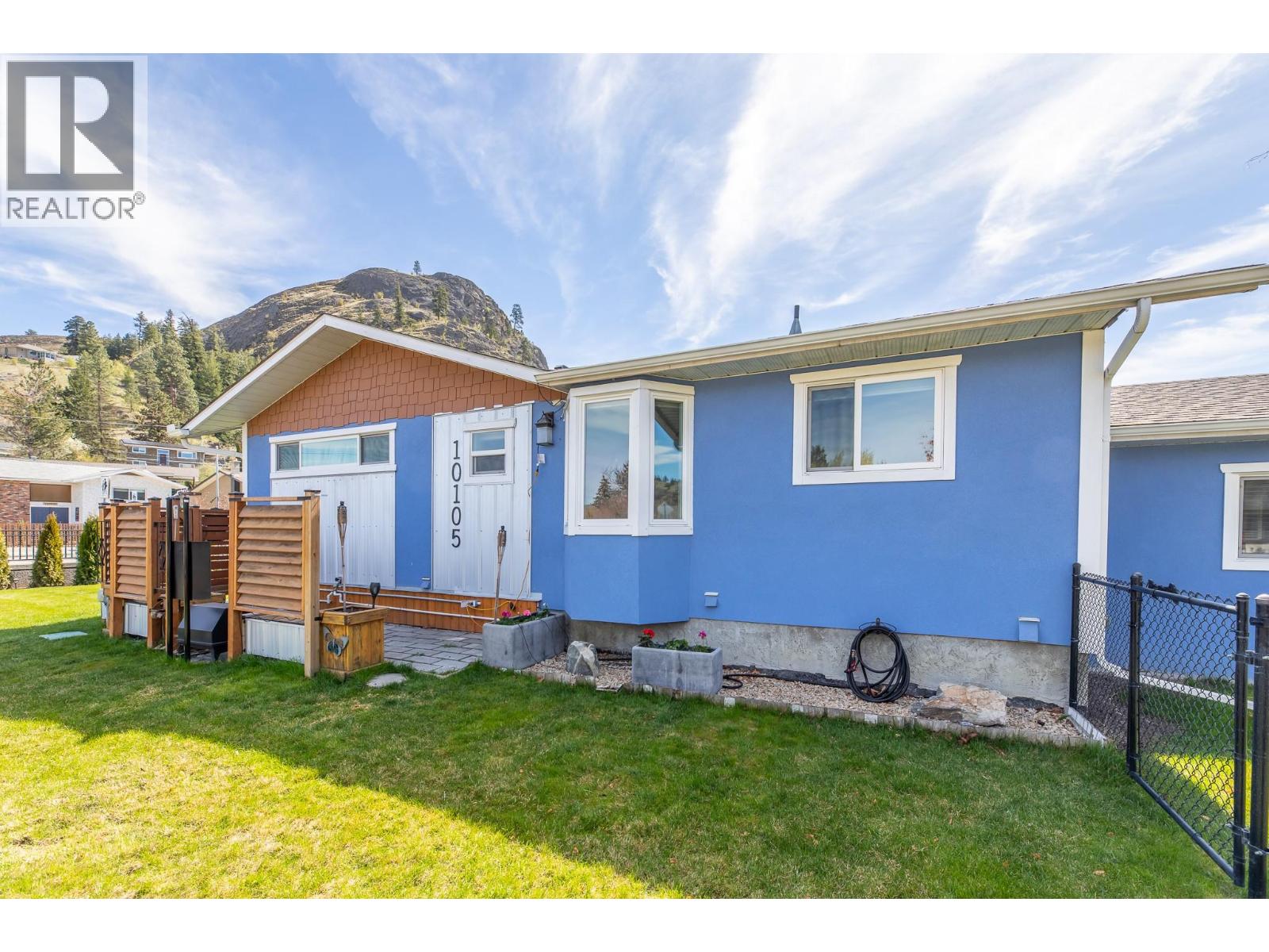 10105 Prairie Valley Road, Summerland