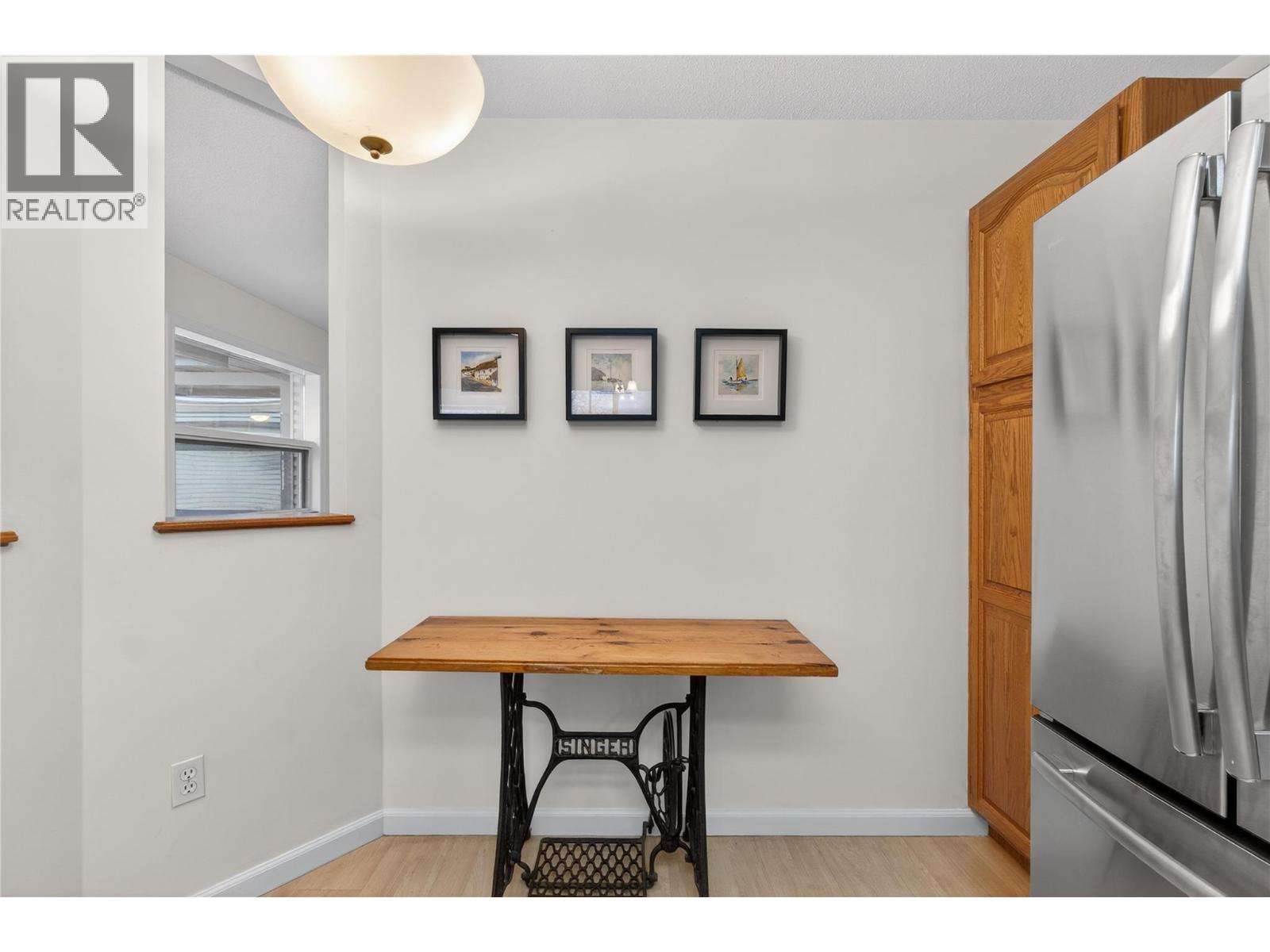 8 111 Harbourfront Drive Northwest, Salmon Arm