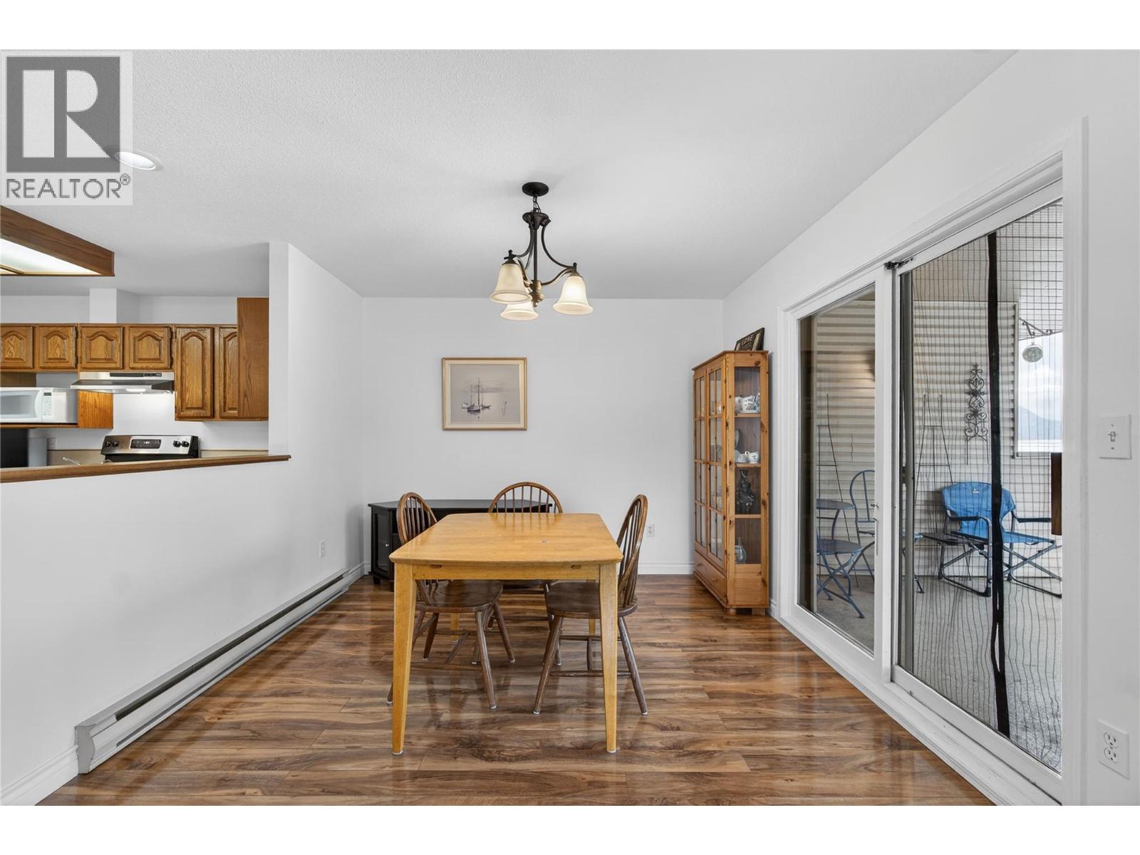 8 111 Harbourfront Drive Northwest, Salmon Arm