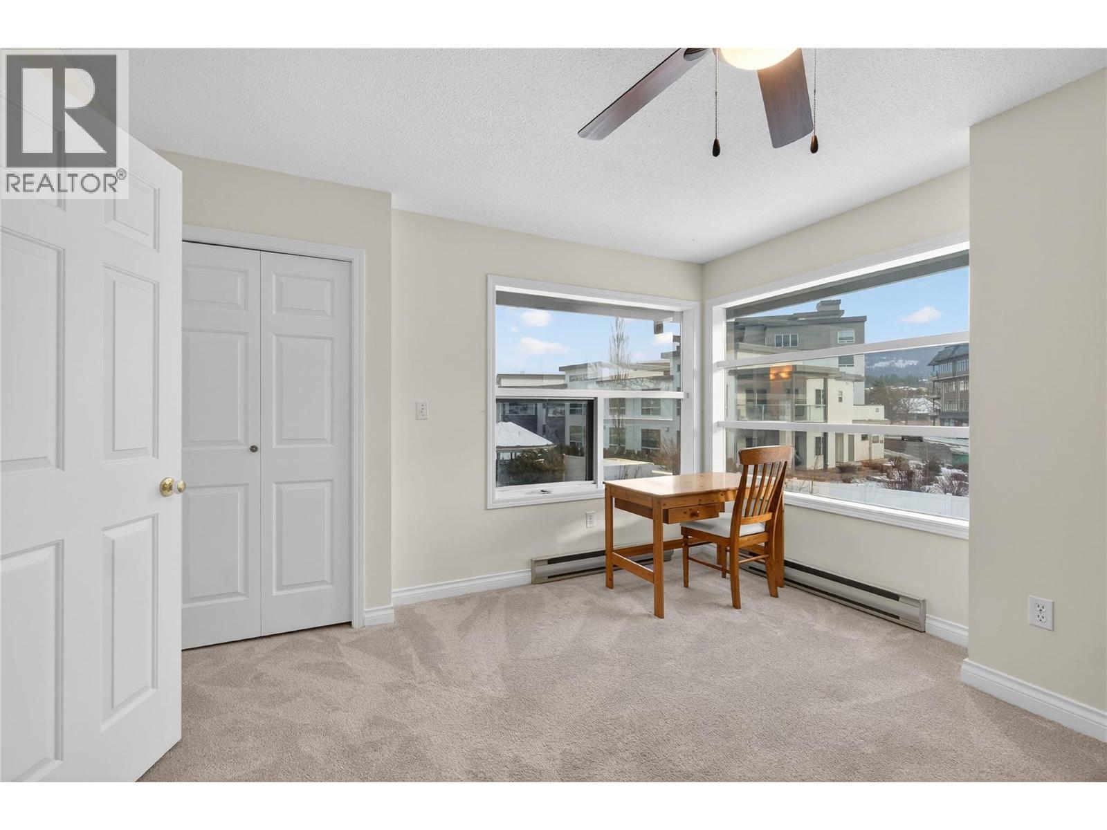 8 111 Harbourfront Drive Northwest, Salmon Arm