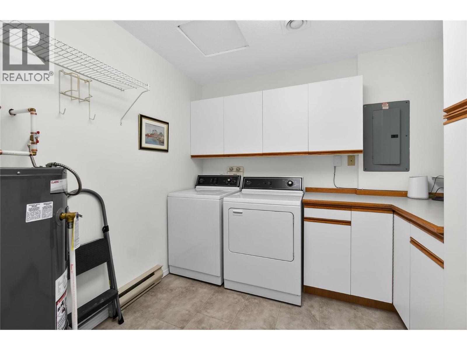 8 111 Harbourfront Drive Northwest, Salmon Arm