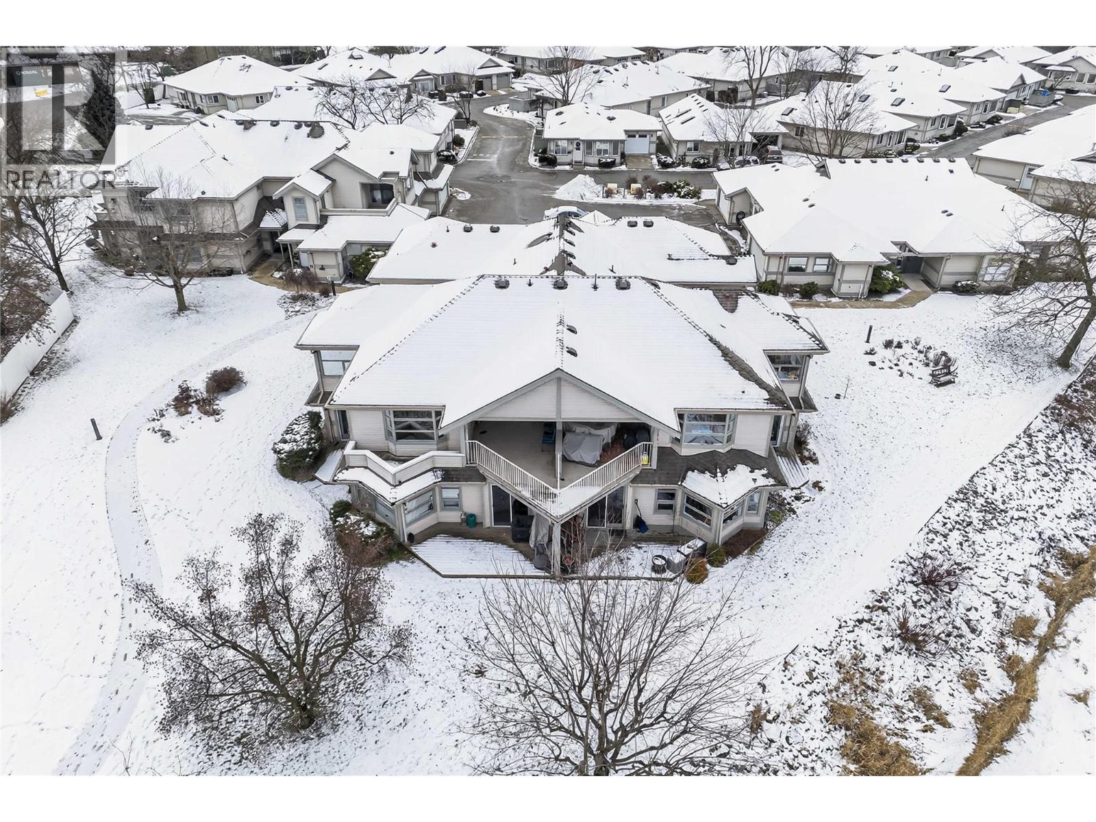 8 111 Harbourfront Drive Northwest, Salmon Arm