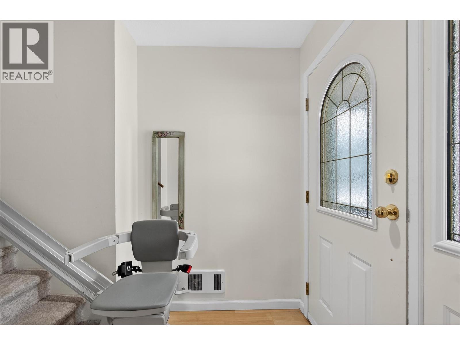 8 111 Harbourfront Drive Northwest, Salmon Arm