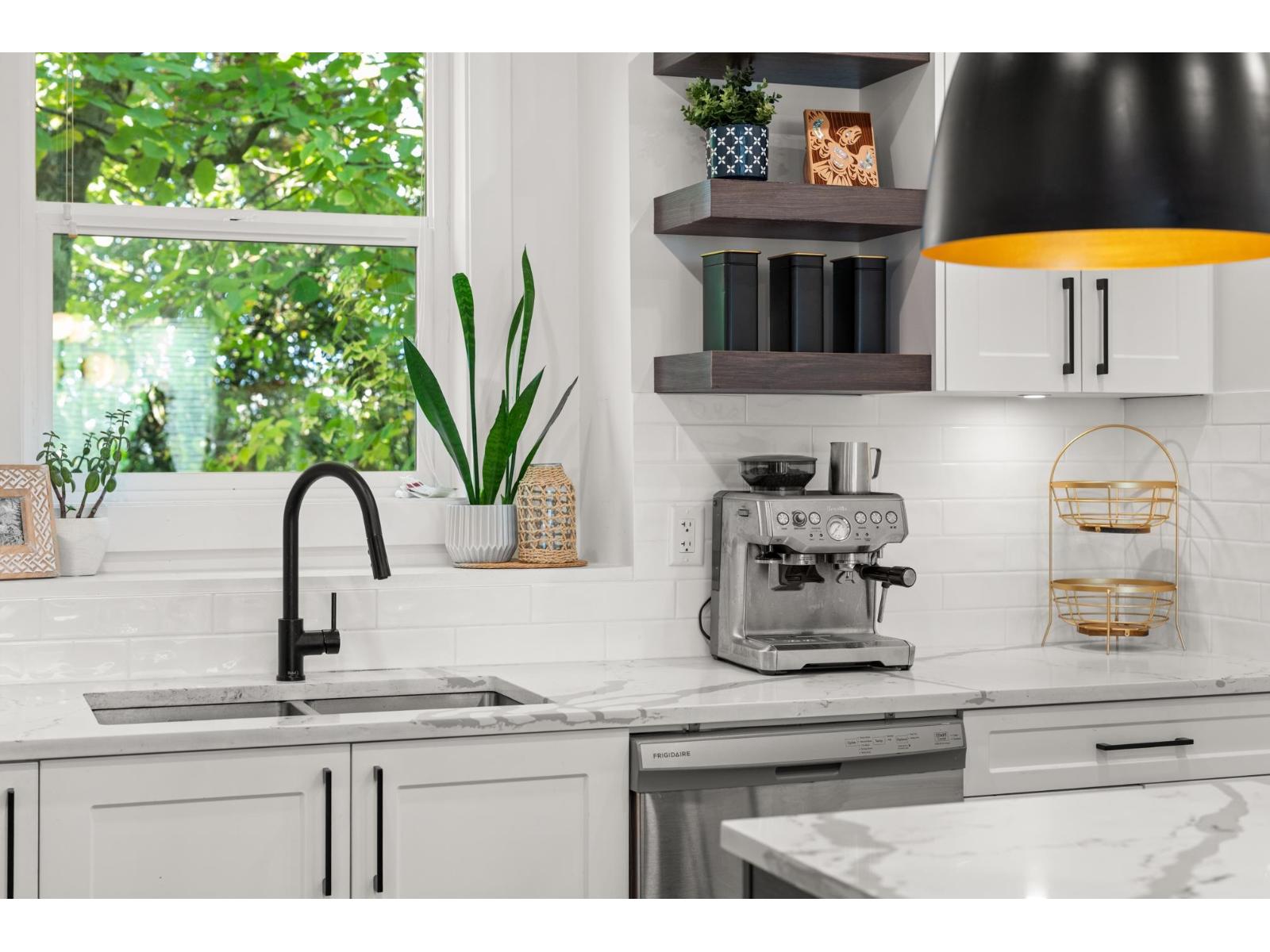 10 27640 LANTERN AVENUE, Abbotsford