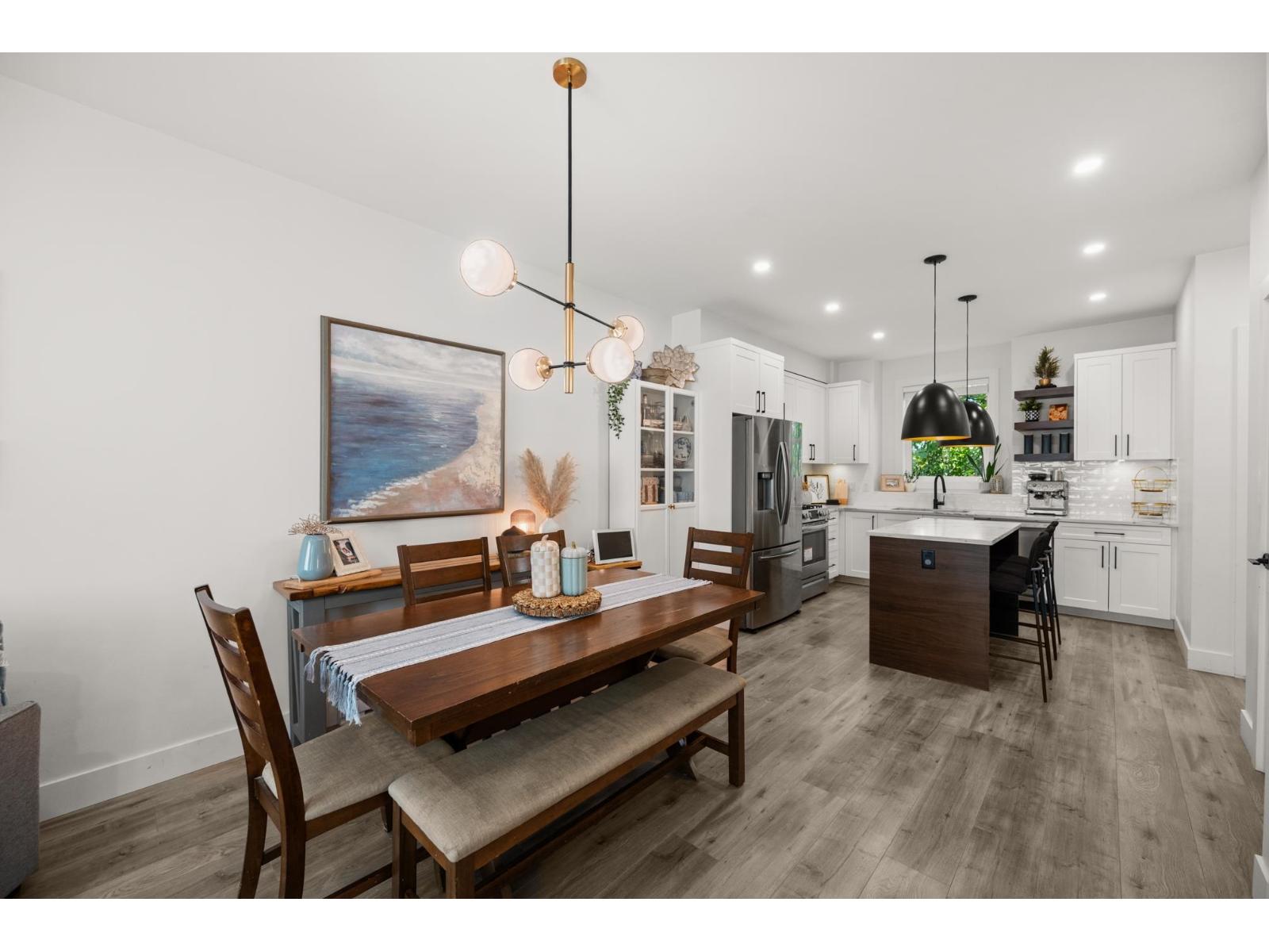 10 27640 LANTERN AVENUE, Abbotsford