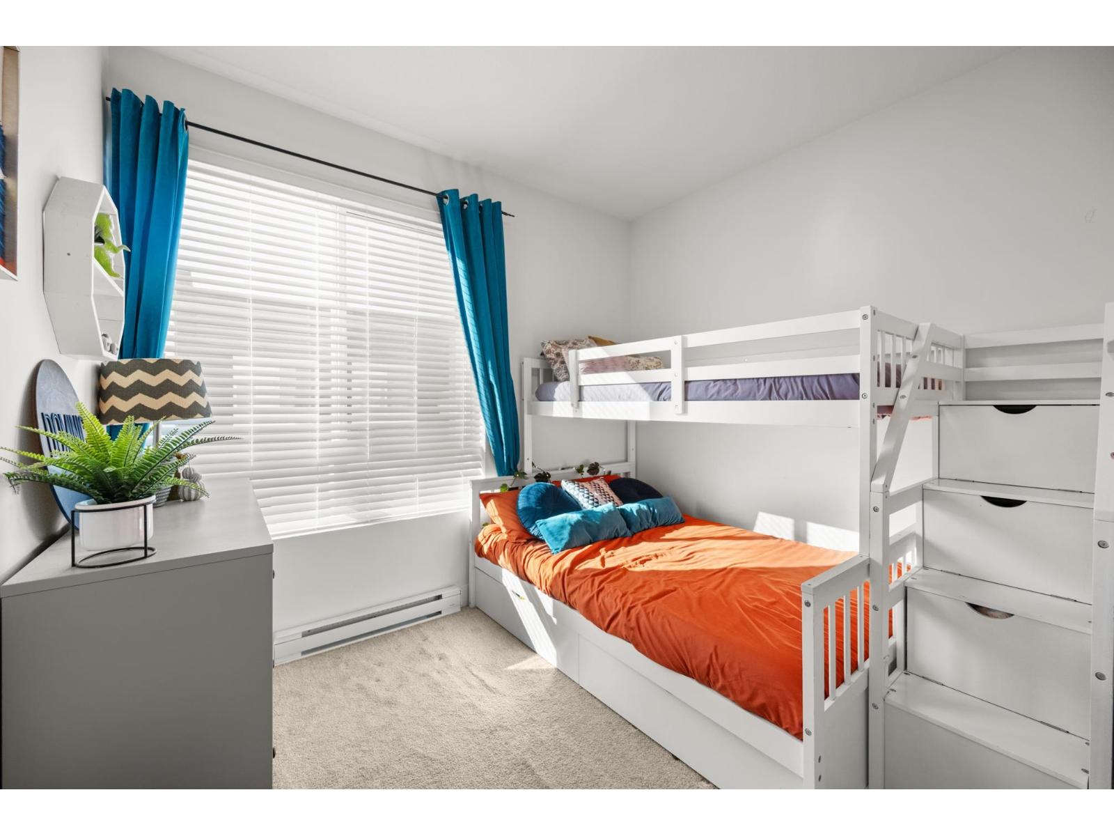 10 27640 LANTERN AVENUE, Abbotsford