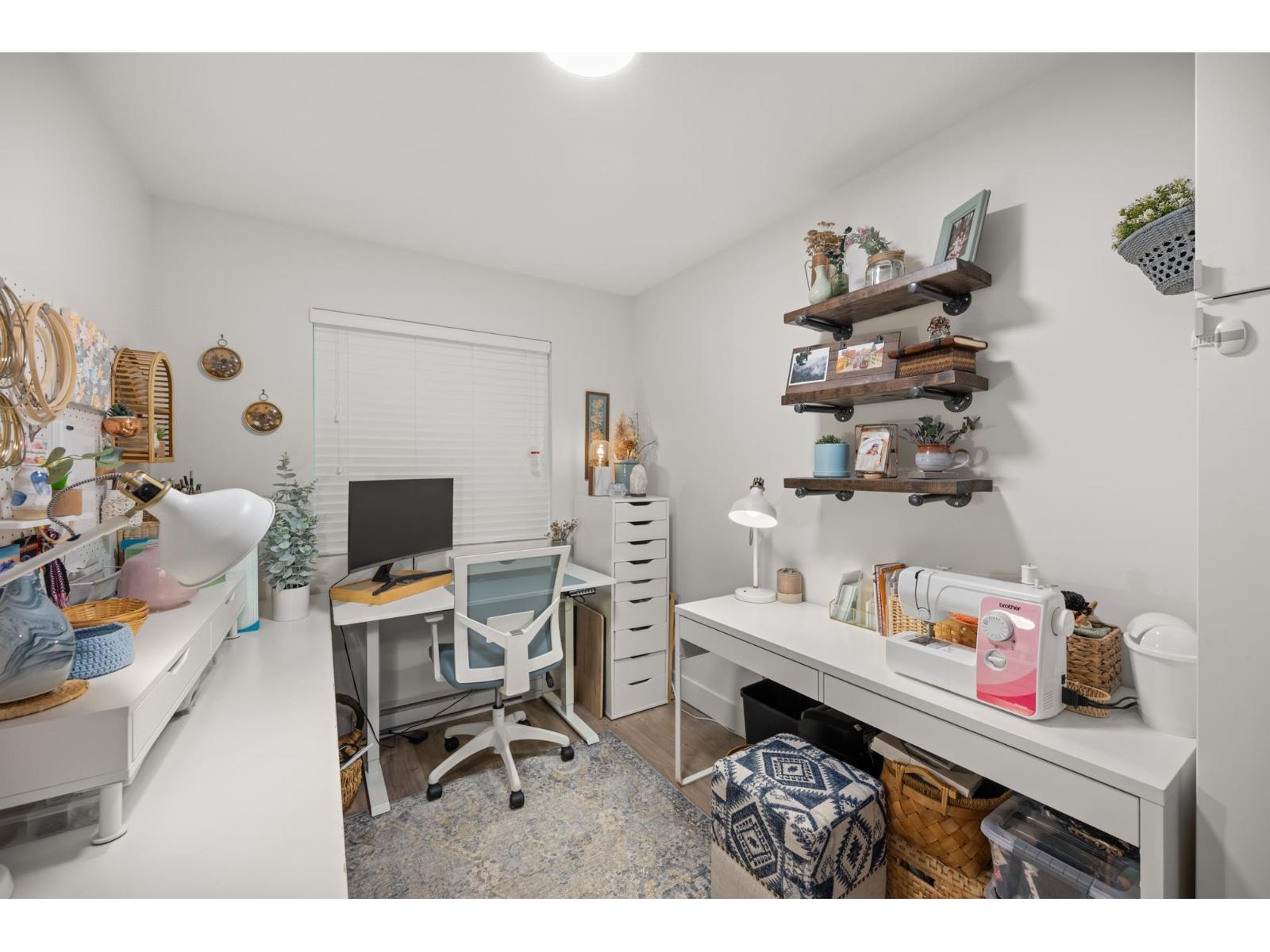 10 27640 LANTERN AVENUE, Abbotsford