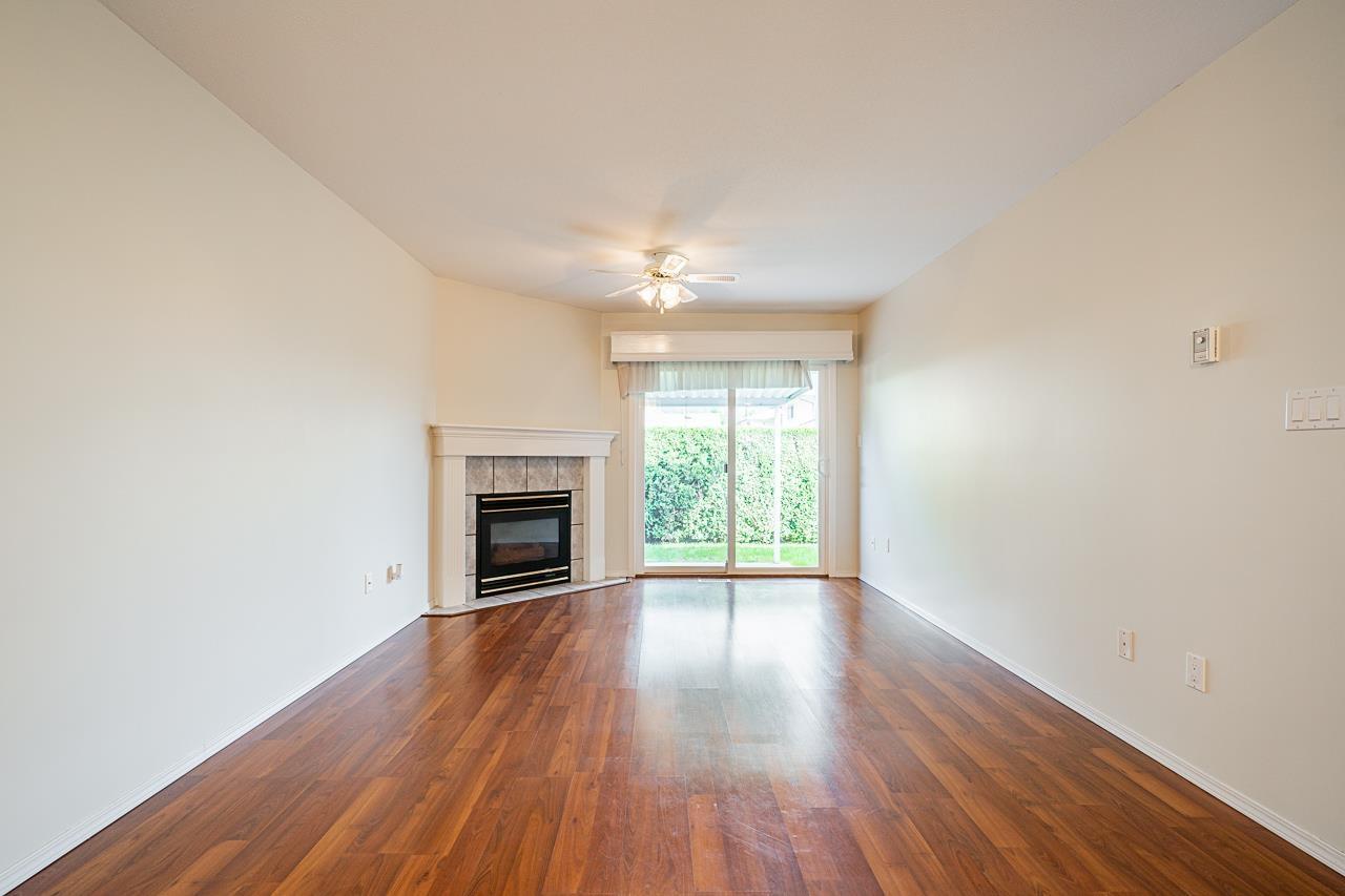 6 659 DOUGLAS STREET, Hope, Hope