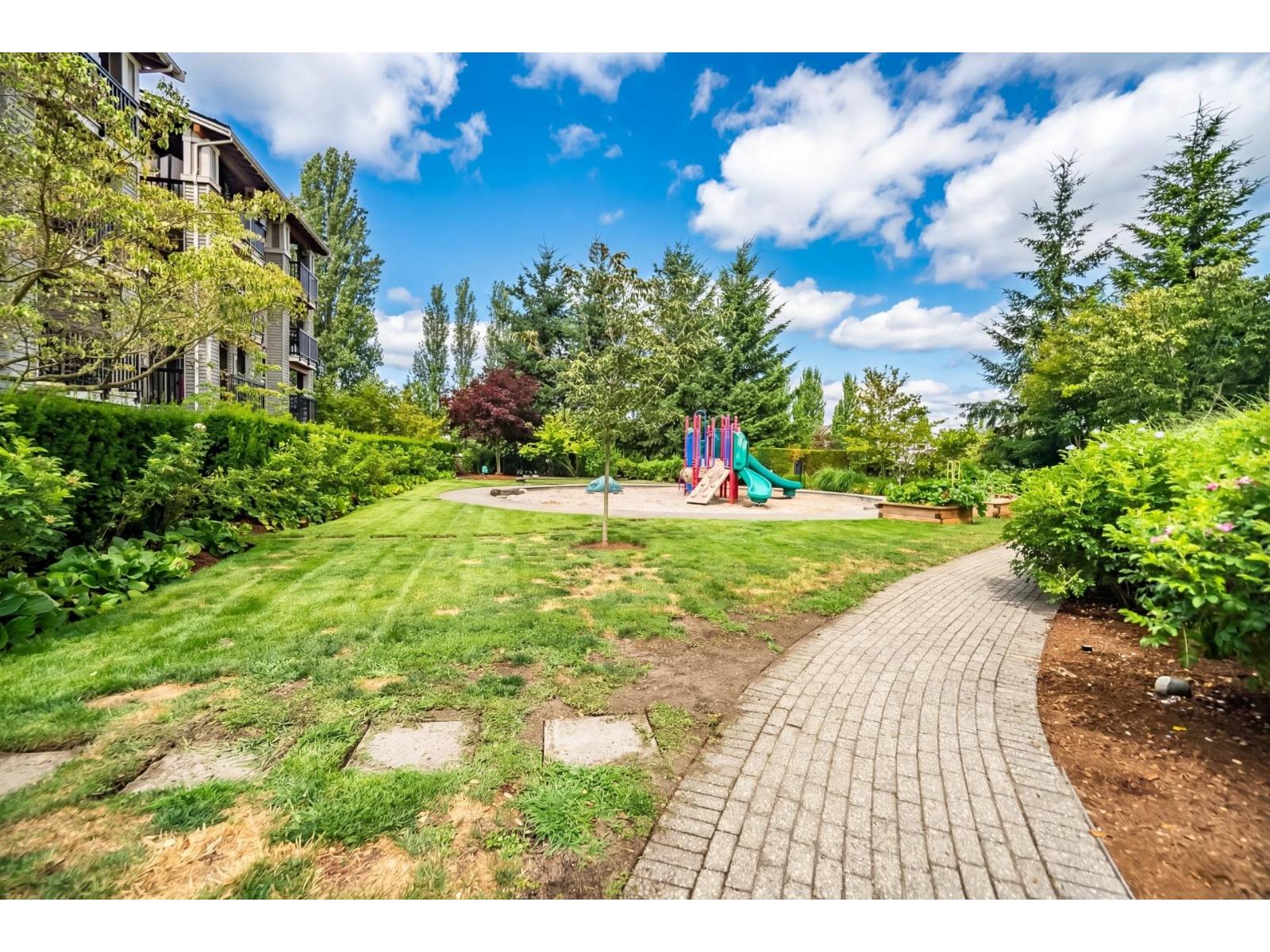 111 21009 56 STREET, Langley