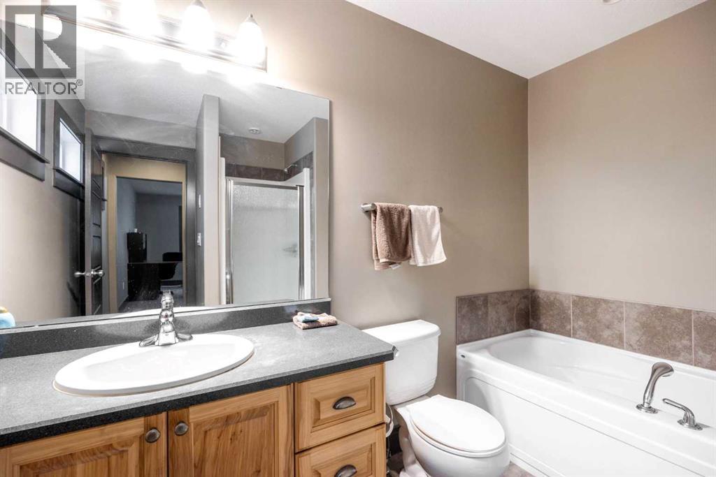 144 Falcon Drive, Fort McMurray