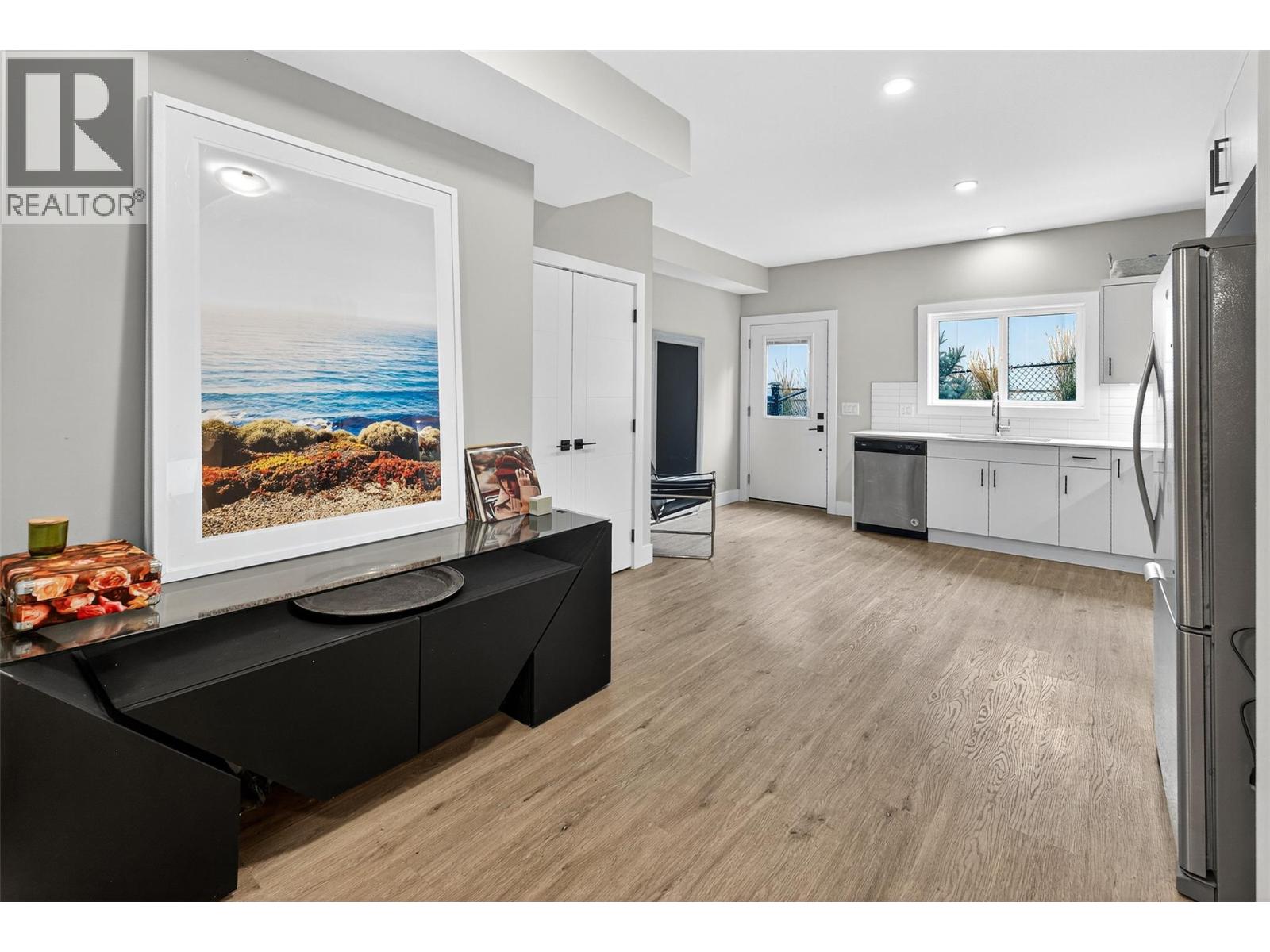 209 Summer Wood Drive, Kelowna