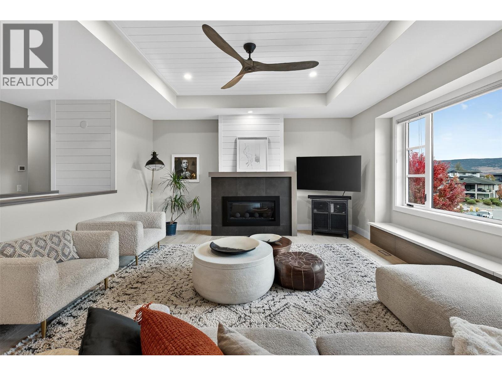 209 Summer Wood Drive, Kelowna