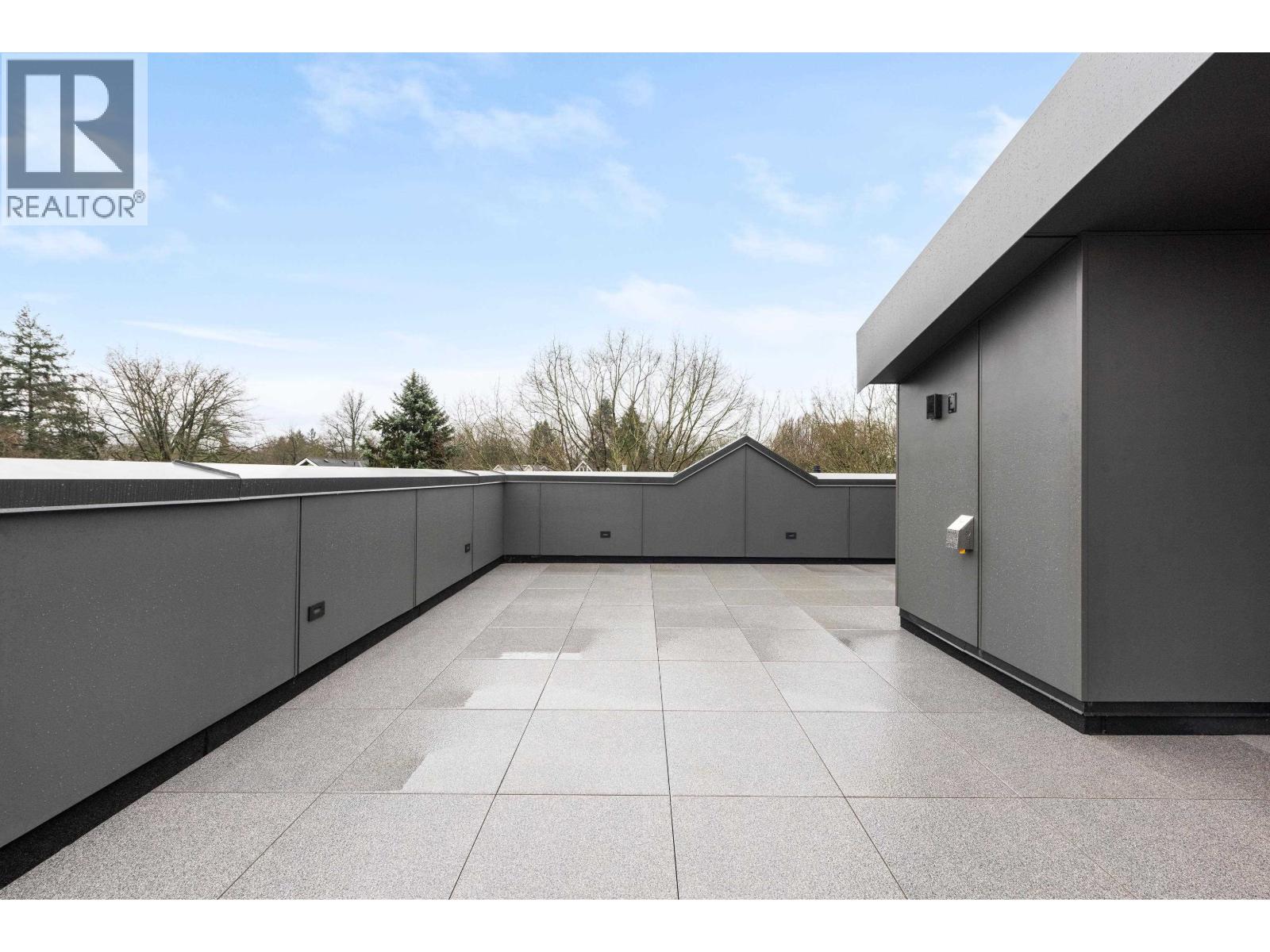 1 275 W 17TH AVENUE, Vancouver