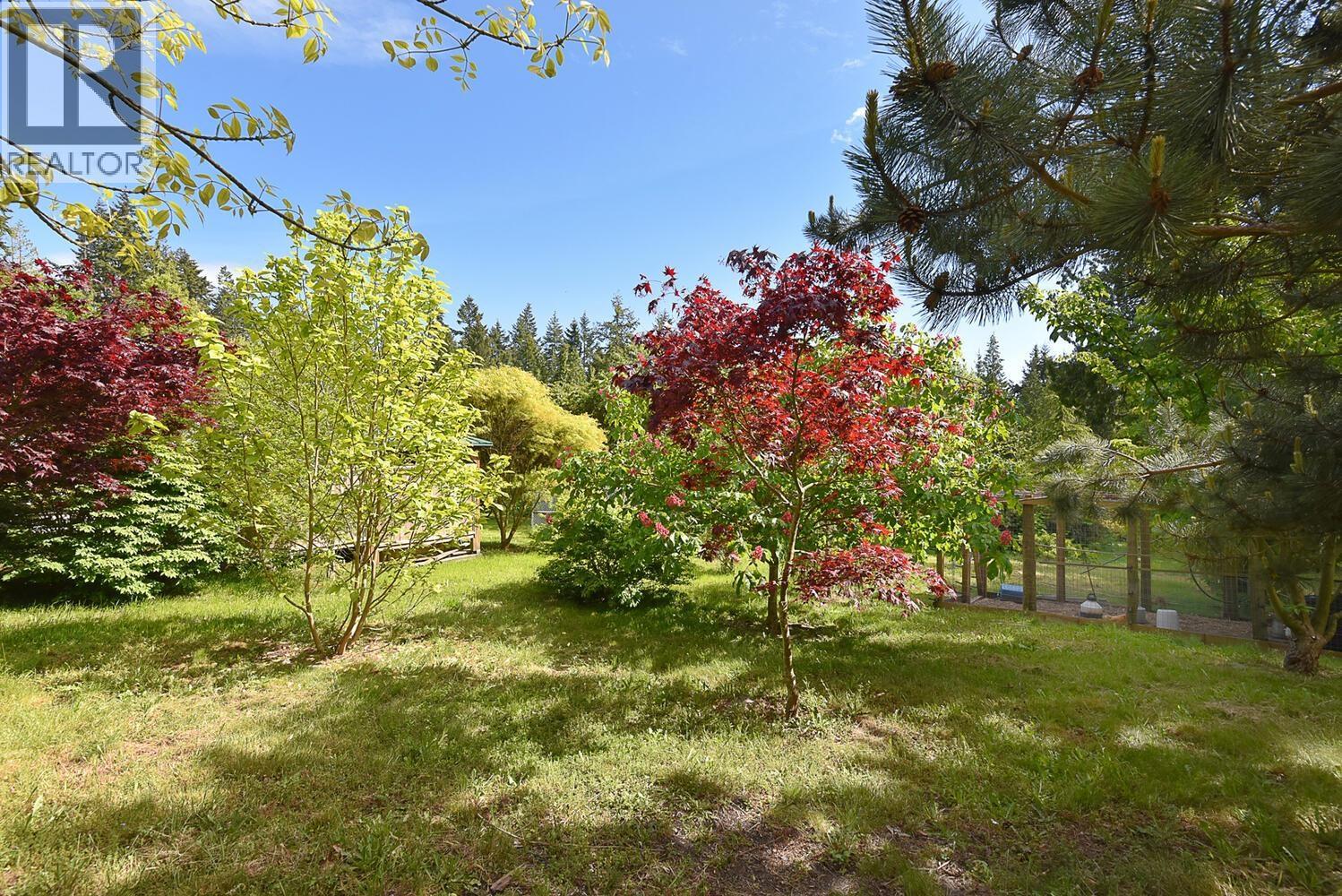 2855 LACEY PLACE, Roberts Creek