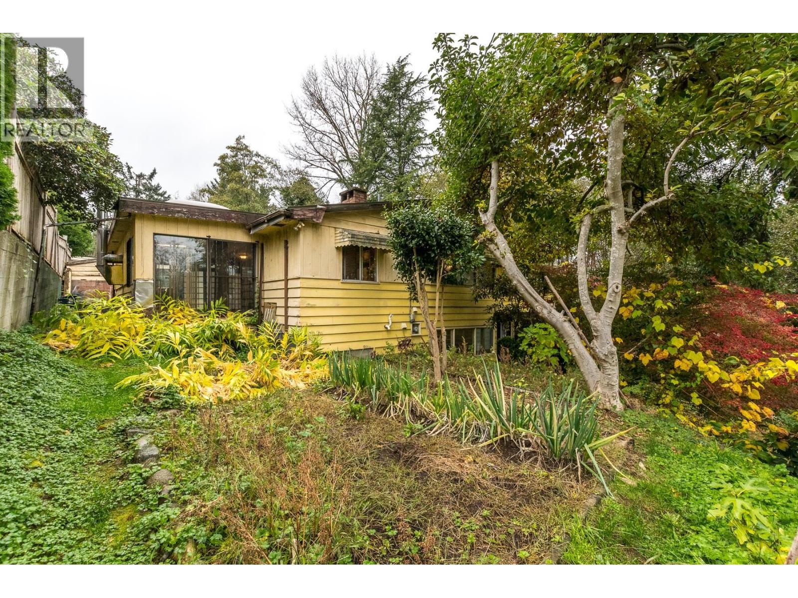 5449 ROYAL OAK AVENUE, Burnaby