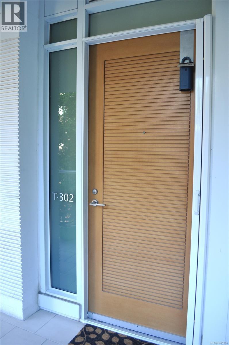 302 66 SONGHEES Rd, Victoria