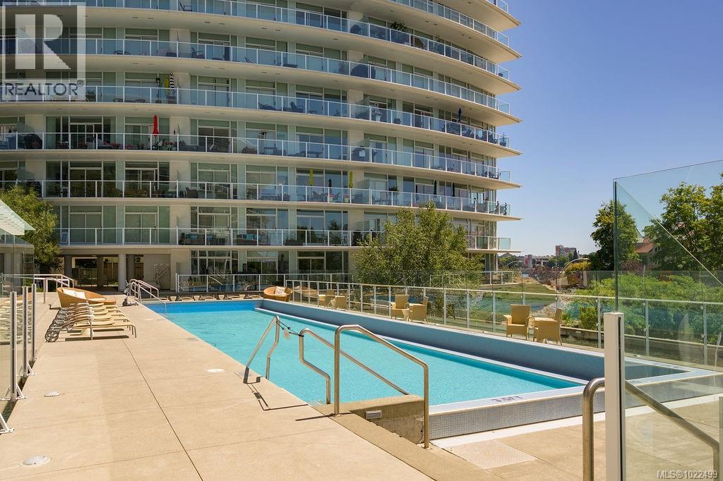 302 66 SONGHEES Rd, Victoria