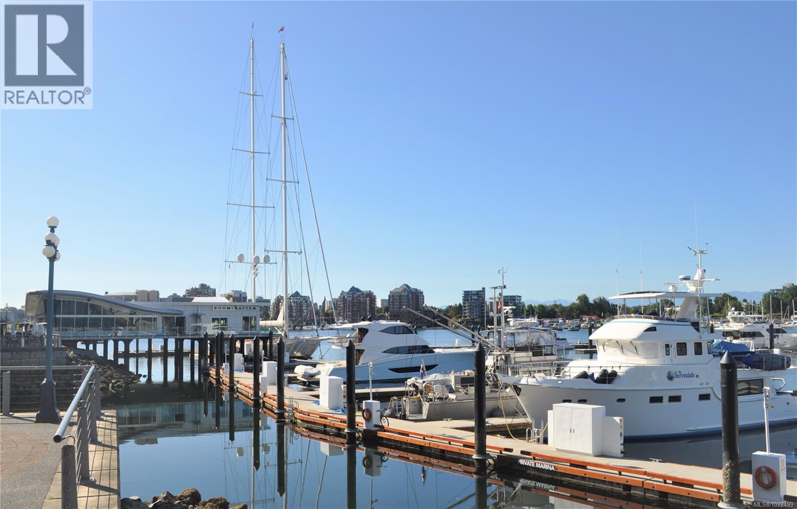 302 66 SONGHEES Rd, Victoria