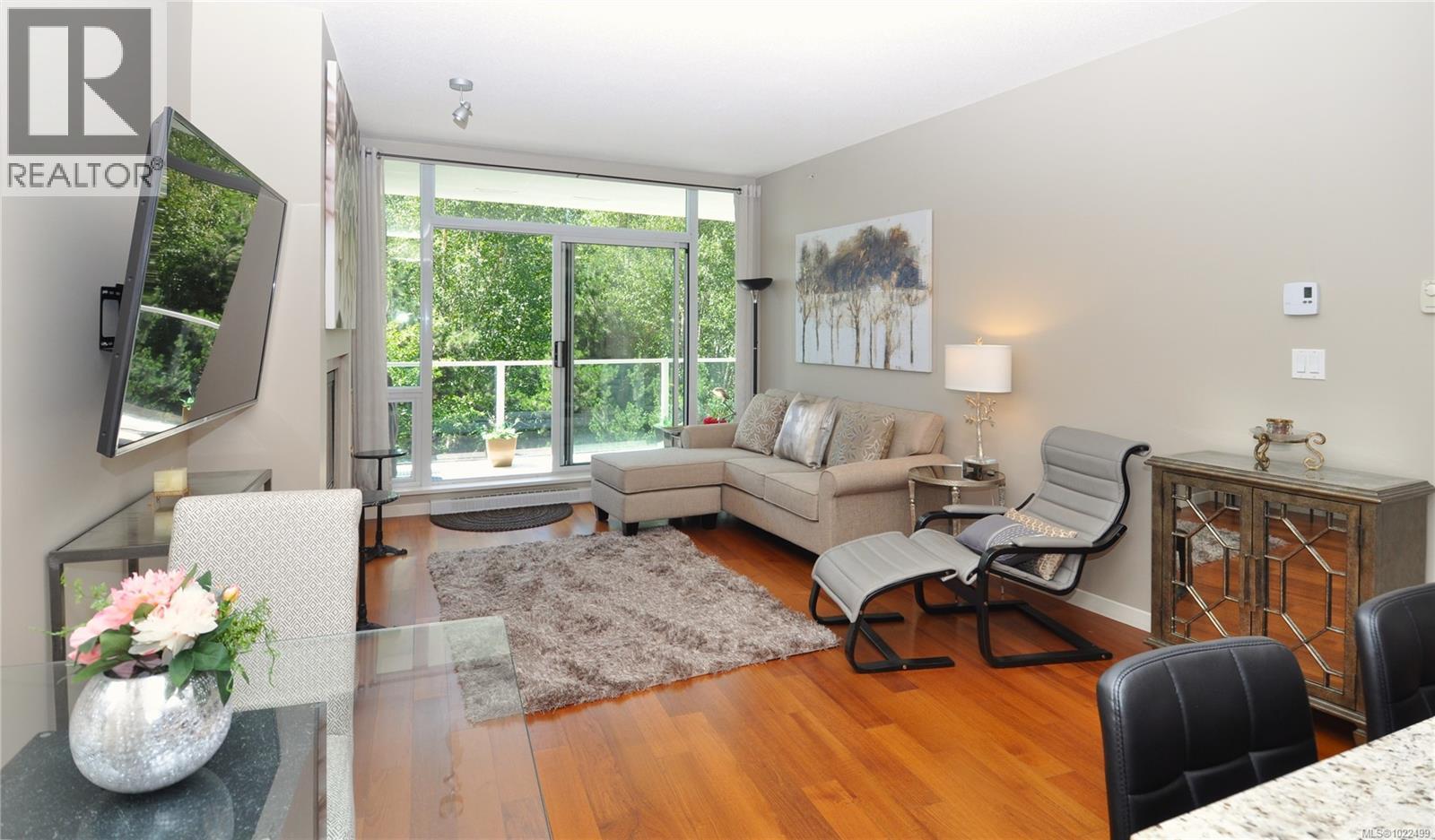 302 66 SONGHEES Rd, Victoria