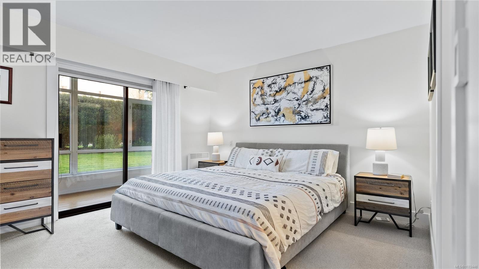 104 420 Linden Ave, Victoria