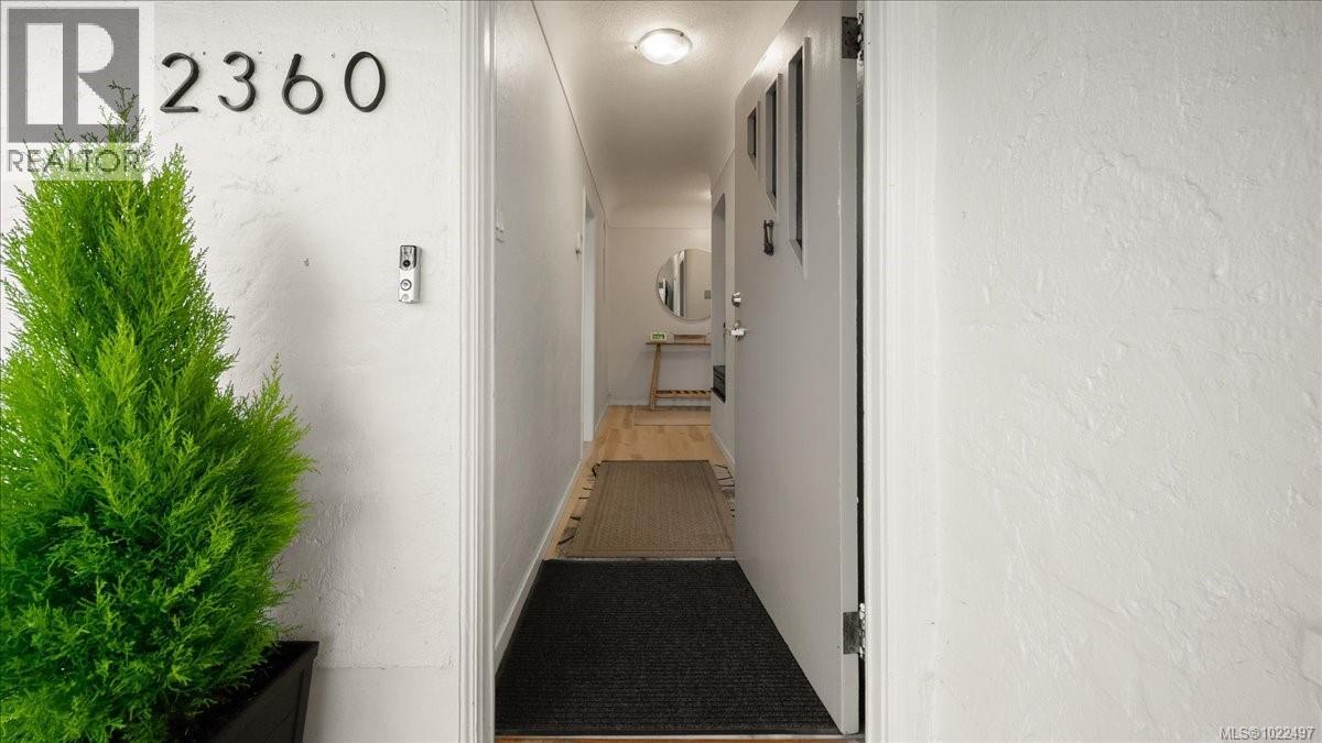  2360 Cranmore Road, Oak Bay