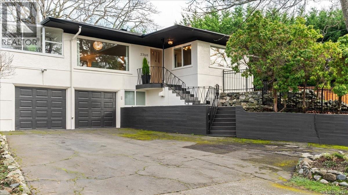  2360 Cranmore Road, Oak Bay