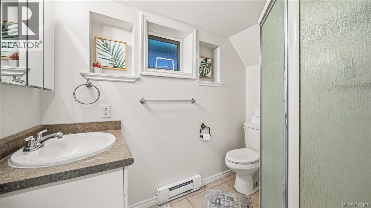  2360 Cranmore Road, Oak Bay