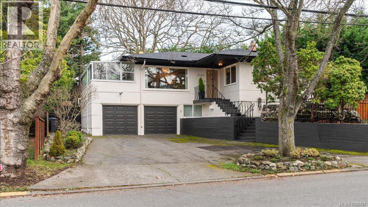  2360 Cranmore Road, Oak Bay
