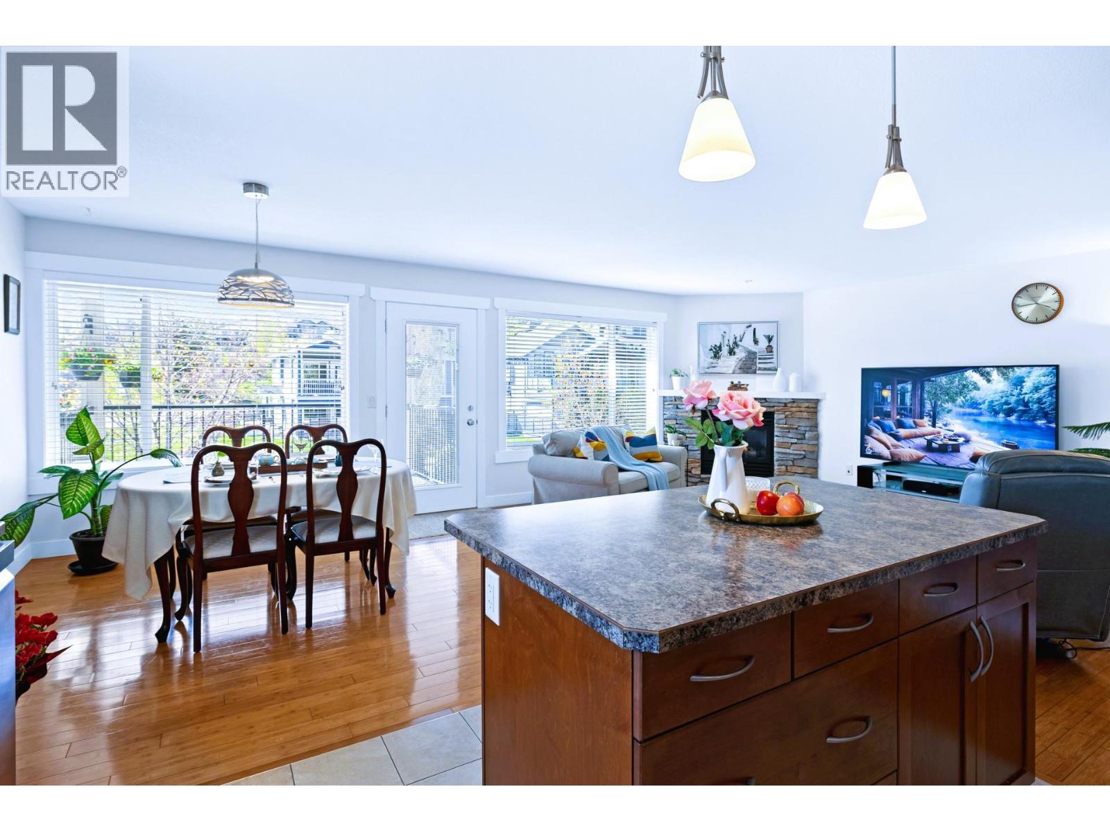  12801 Lake Hill Drive, Lake Country