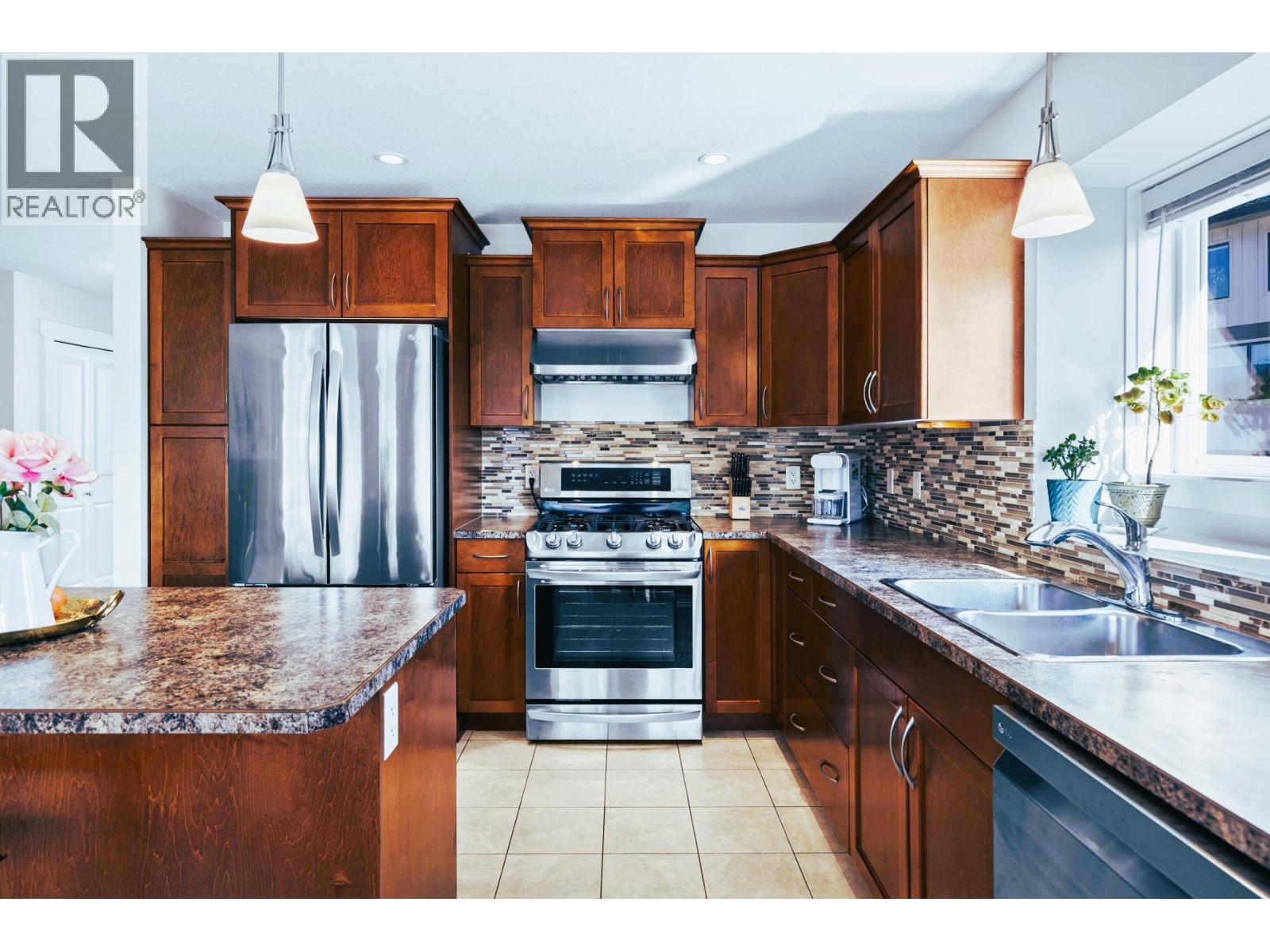  12801 Lake Hill Drive, Lake Country