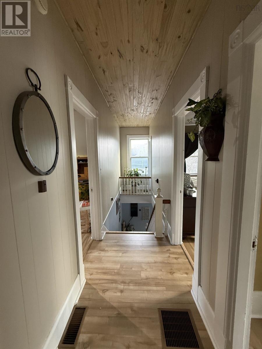 Property 27 of 49 of 13720 Highway 3